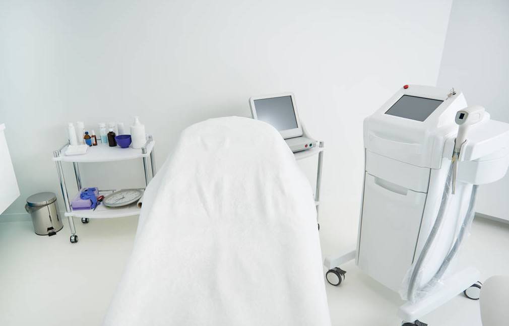 choosing a laser hair removal clinic what to consider2