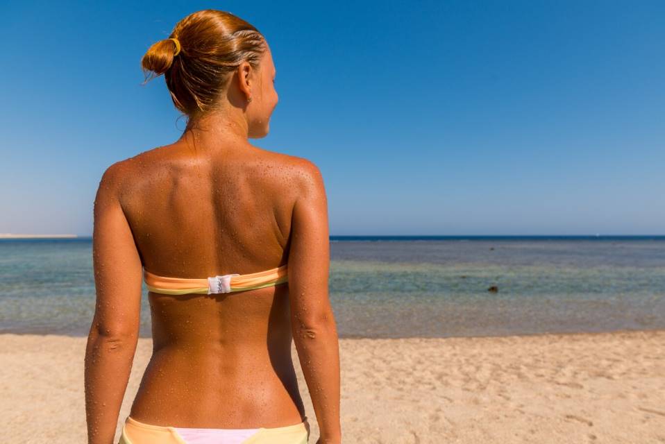 spray tan mistakes to avoid at all costs2